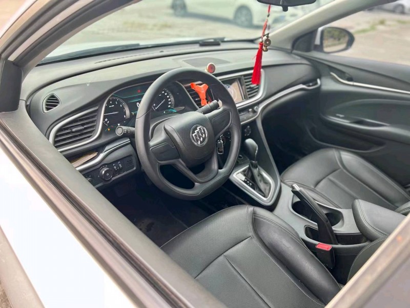 中山20年别克英朗7