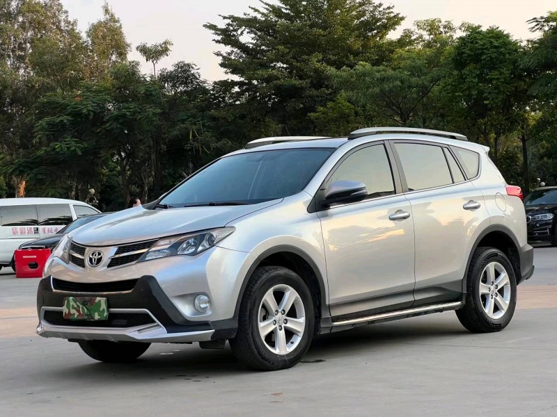 东莞15年丰田RAV43