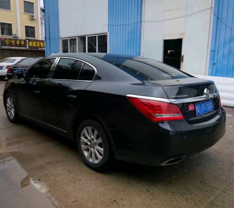 东营15年别克君越7