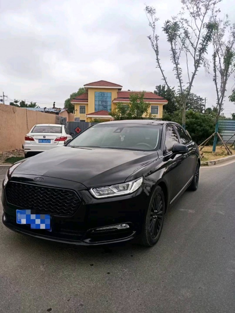 东营18年福特金牛座3