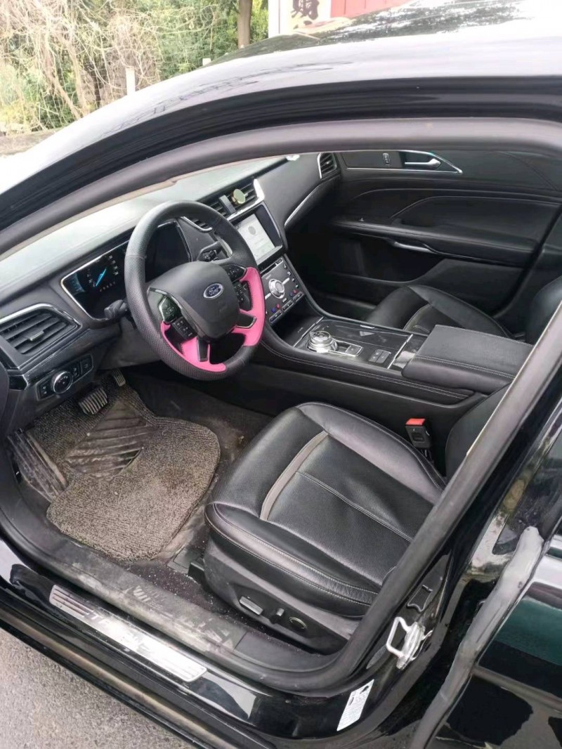 东营18年福特金牛座7