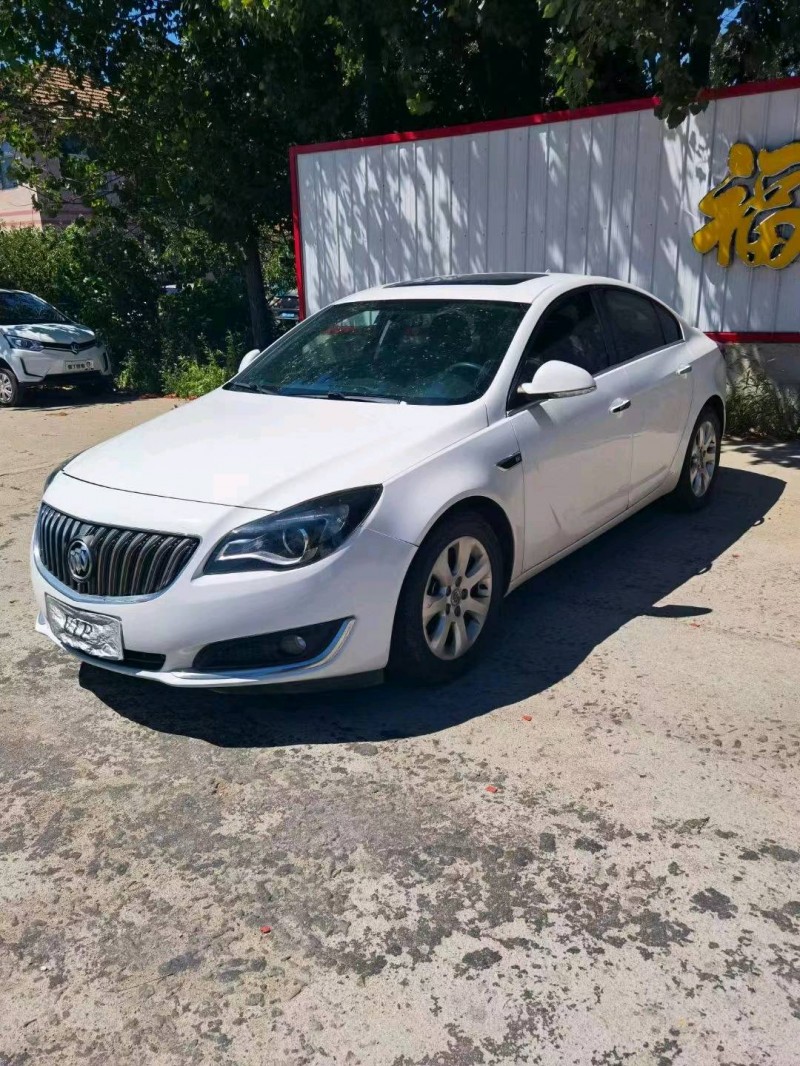 东营16年别克君威2