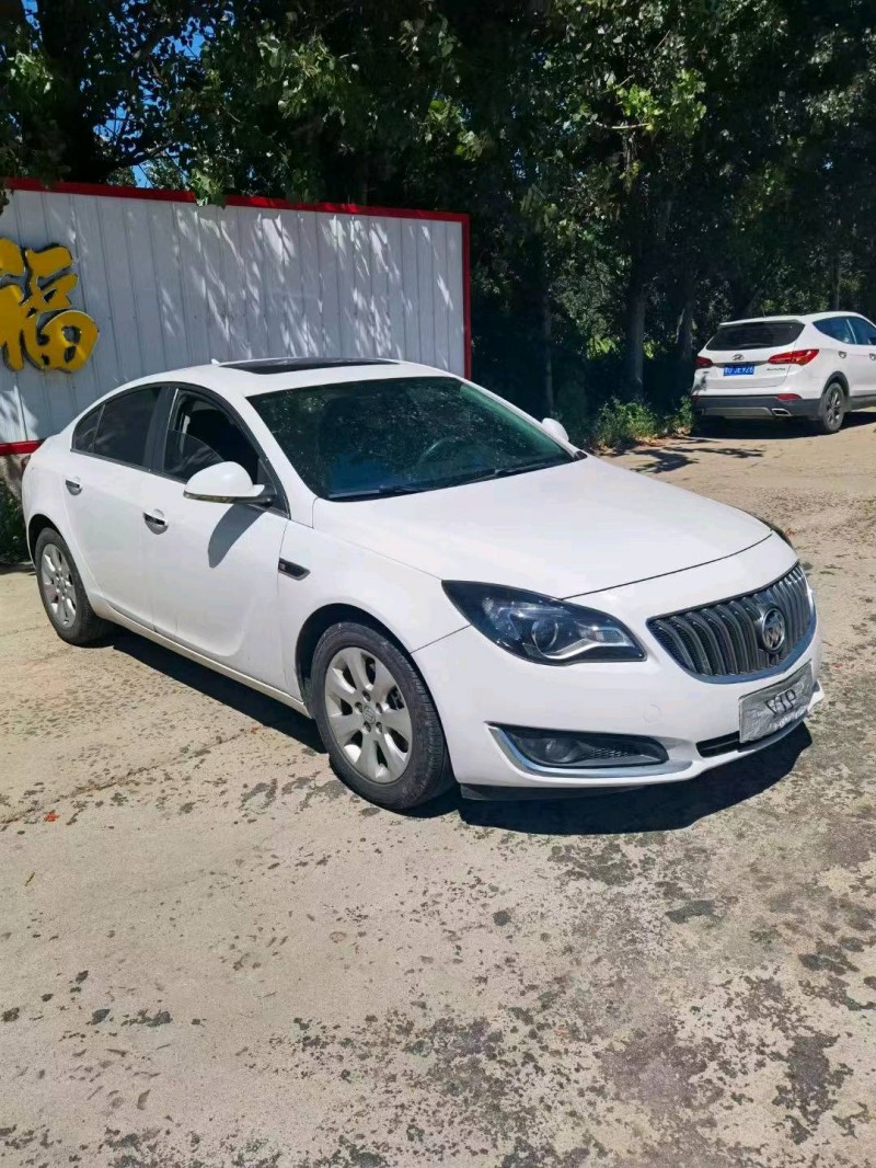 东营16年别克君威8