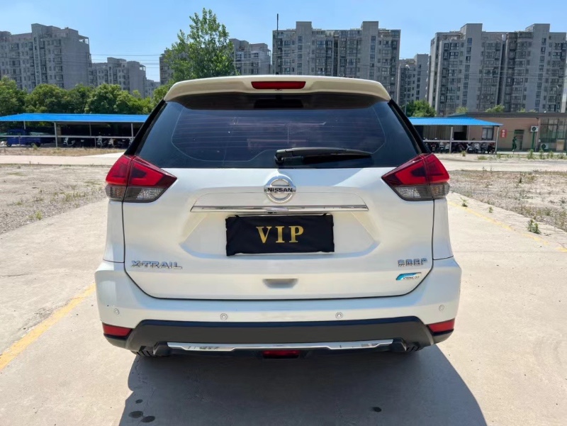 盐城18年日产奇骏5