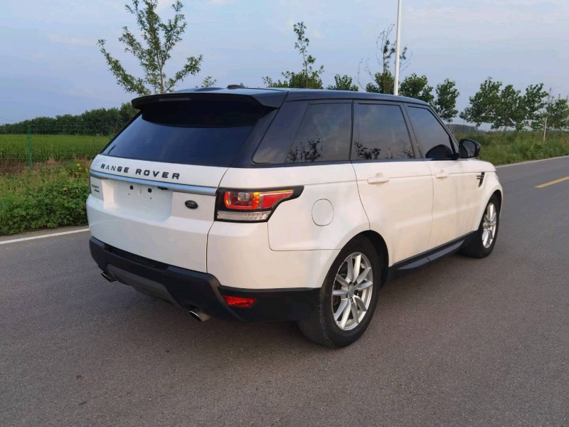 徐州16年路虎揽胜运动8