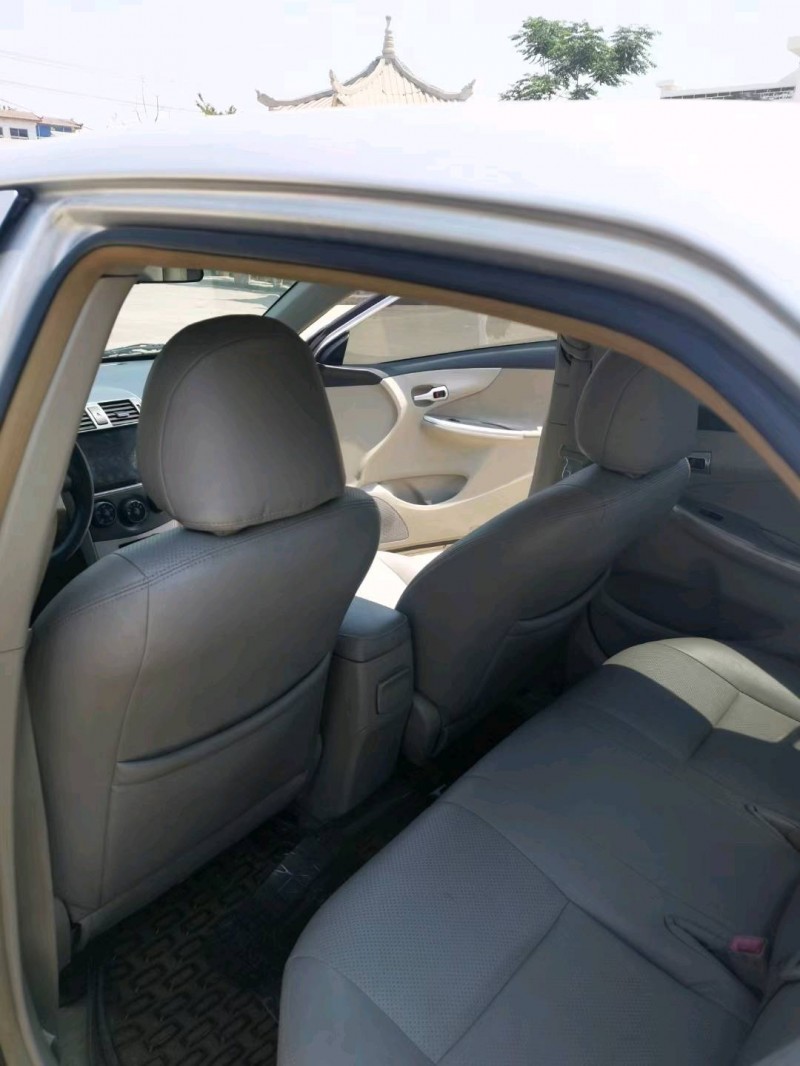 徐州11年丰田卡罗拉5