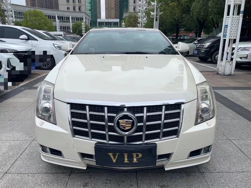 徐州12年凯迪拉克CTS Coupe9