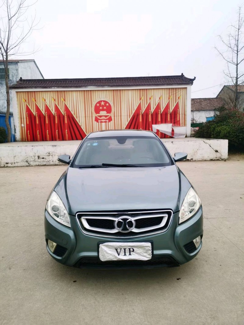 徐州15年北汽绅宝D501