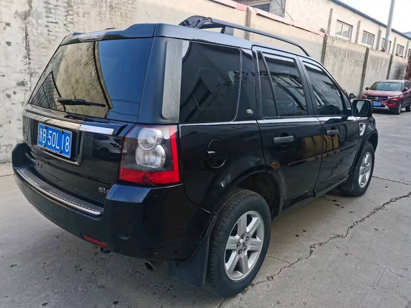 保定13年路虎神行者7