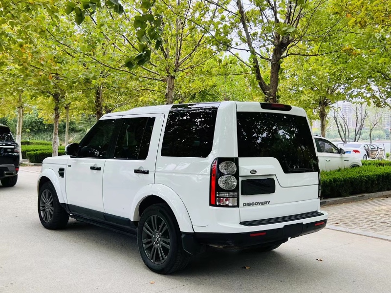 济南16年路虎发现3