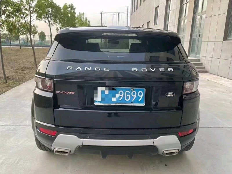 徐州13年路虎极光8