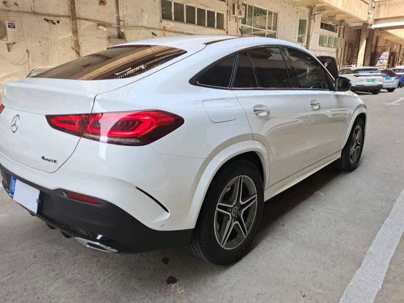 广州22年奔驰GLE5