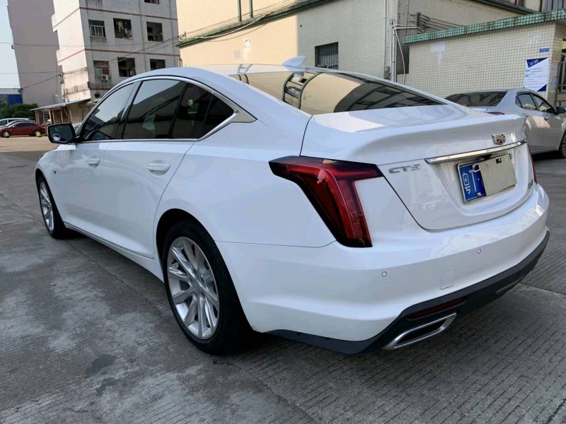 中山21年凯迪拉克CT56