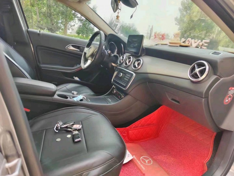 北京17年奔驰GLA6