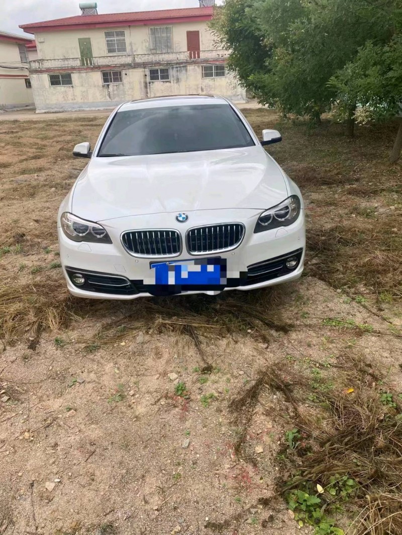 北京17年宝马5系1