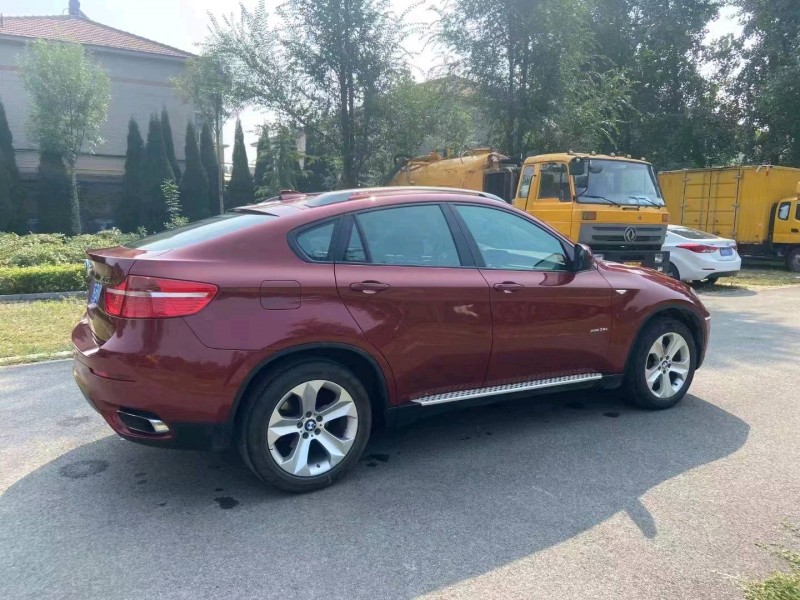 北京11年宝马X65