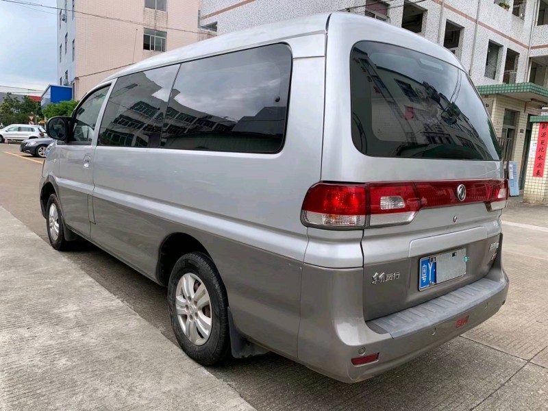 中山17年东风菱智6