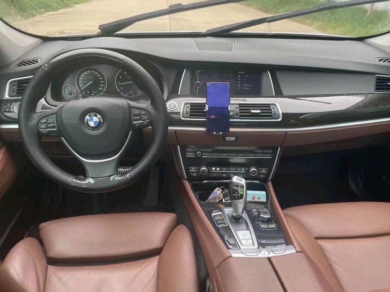 北京12年宝马5系GT8