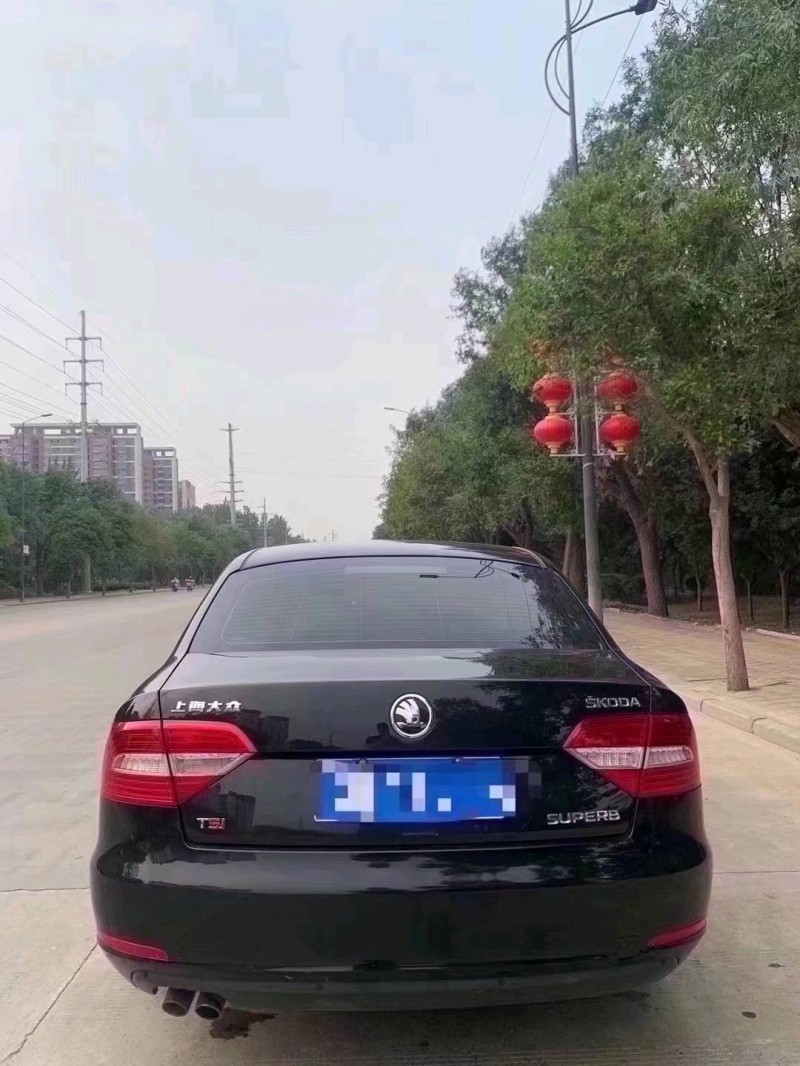 北京17年斯柯达速派2