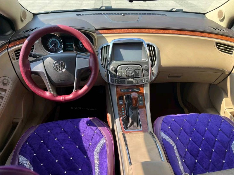 徐州13年别克君越4