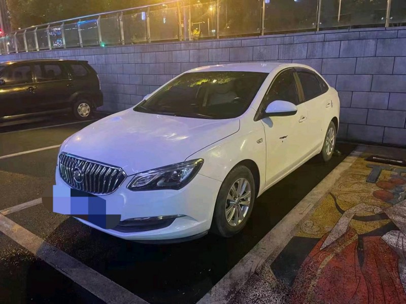 重庆17年别克英朗5