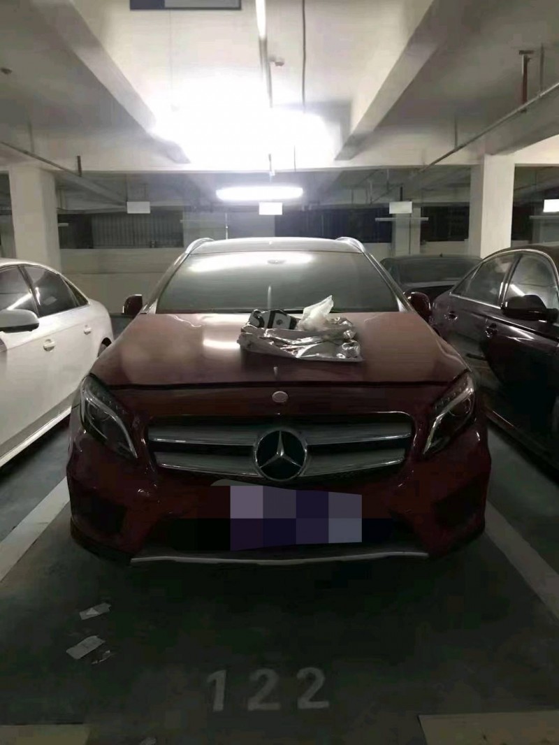 重庆15年奔驰GLA1