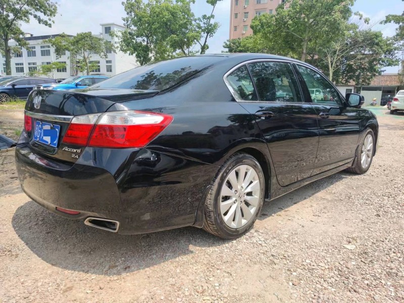 广州14年本田雅阁7