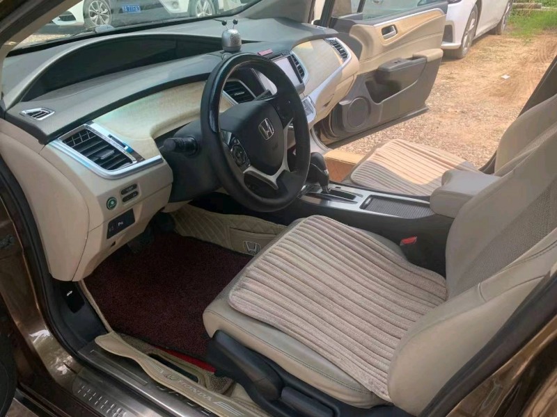 广州14年本田杰德4