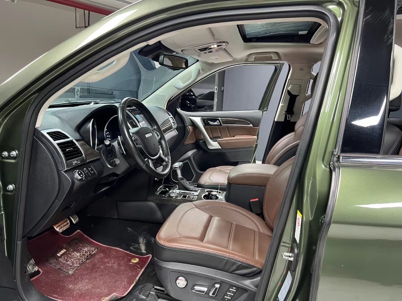 成都17年哈弗H99