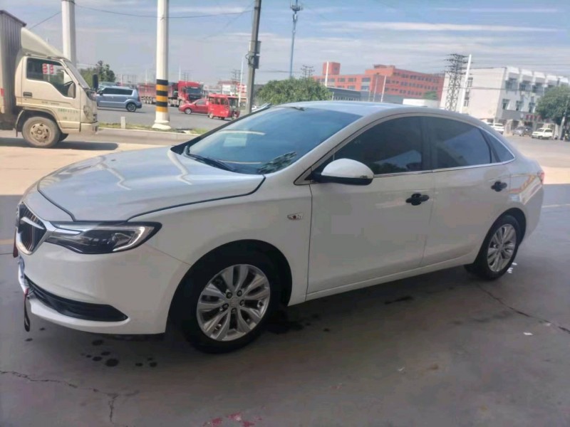 保定21年别克英朗8