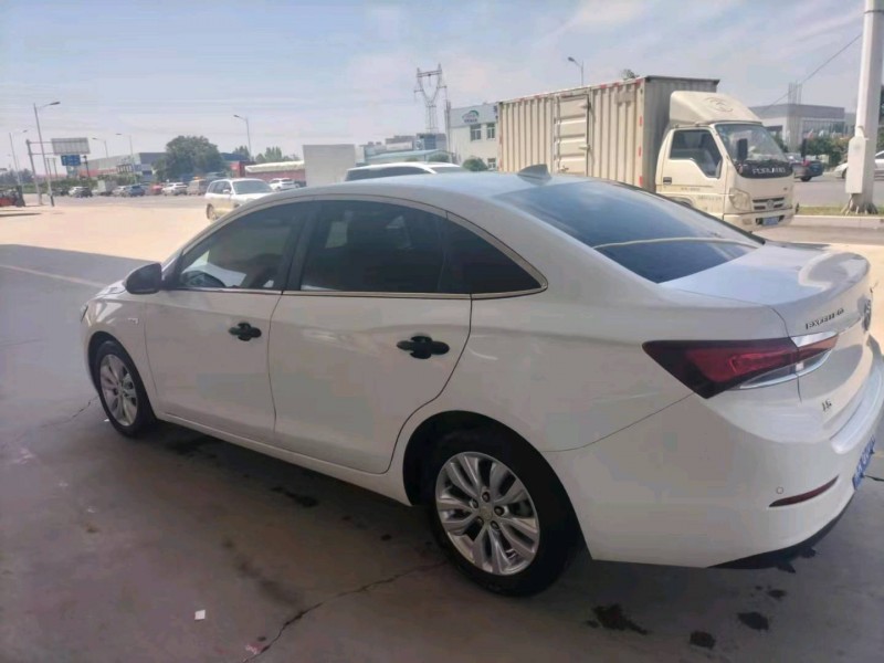 保定21年别克英朗5