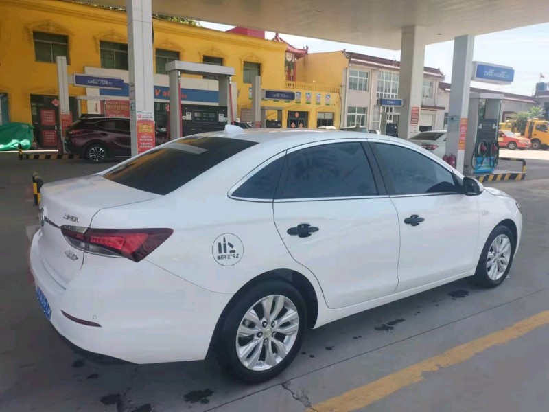 保定21年别克英朗4