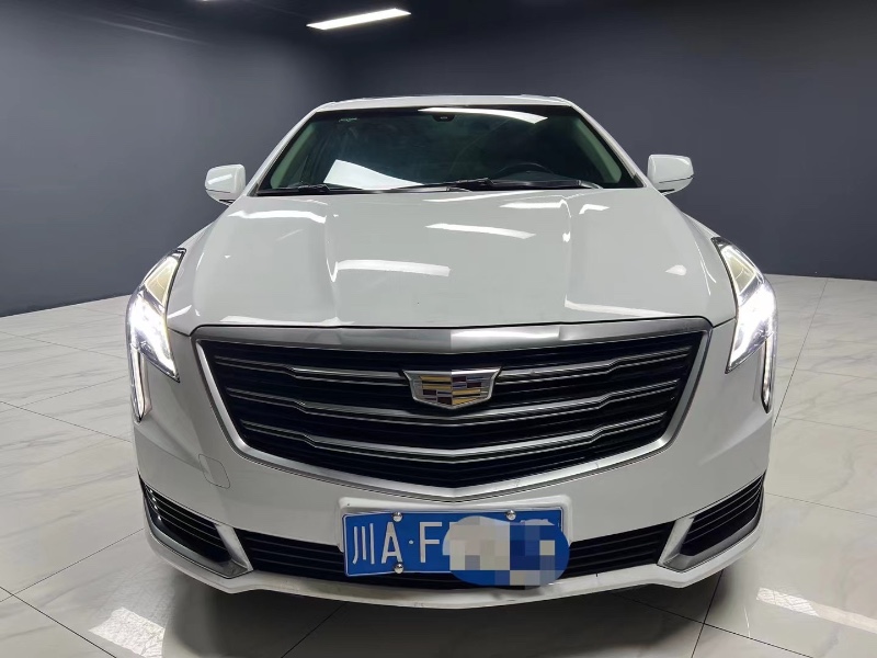 成都18年凯迪拉克XTS9