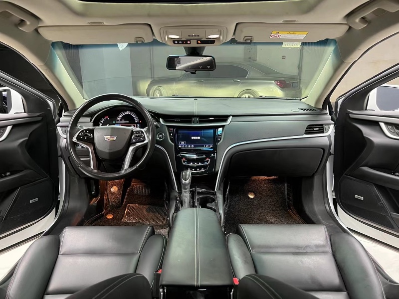 成都18年凯迪拉克XTS1