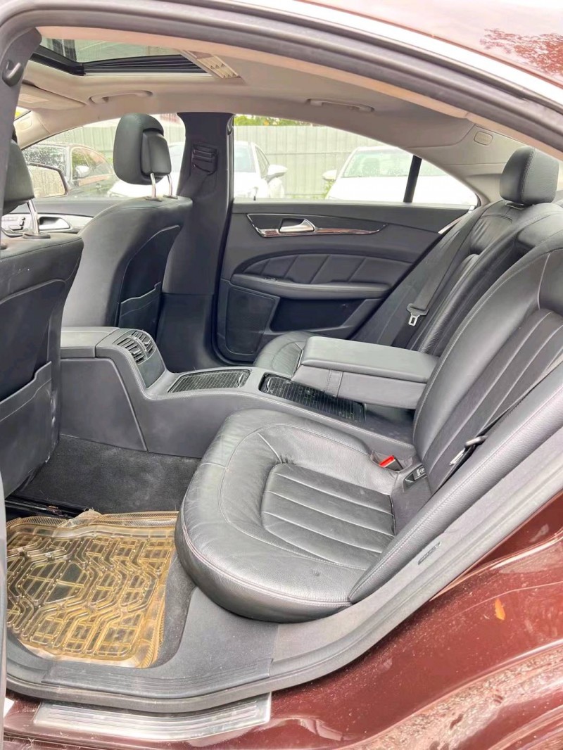 广州13年奔驰CLS4