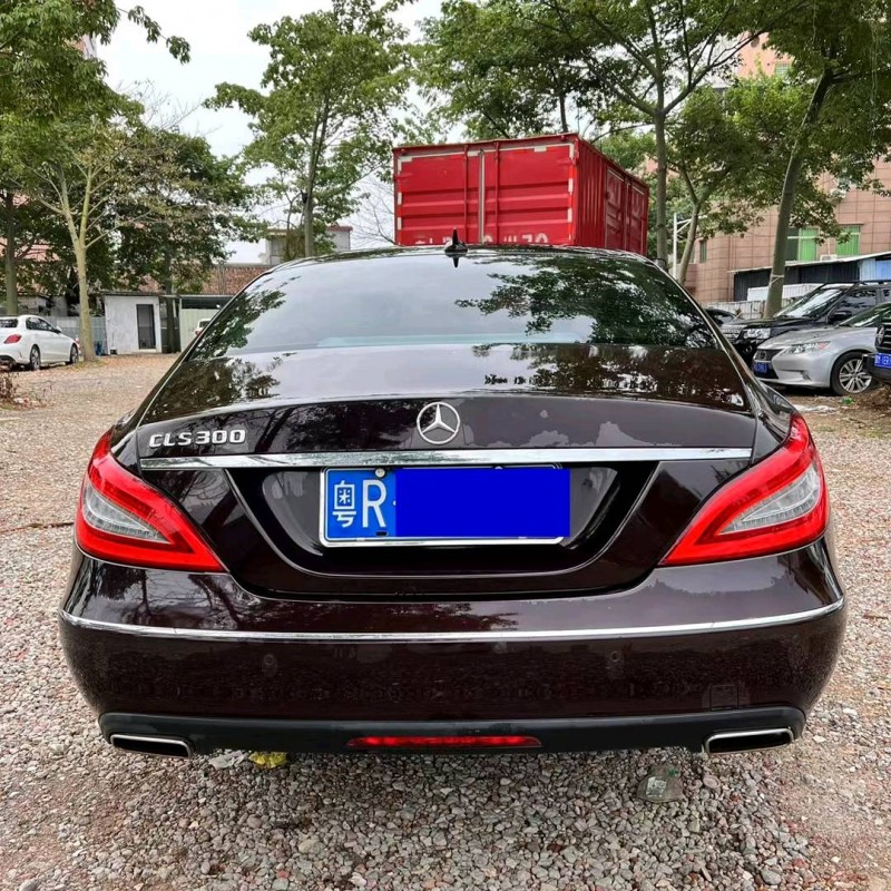 广州13年奔驰CLS9