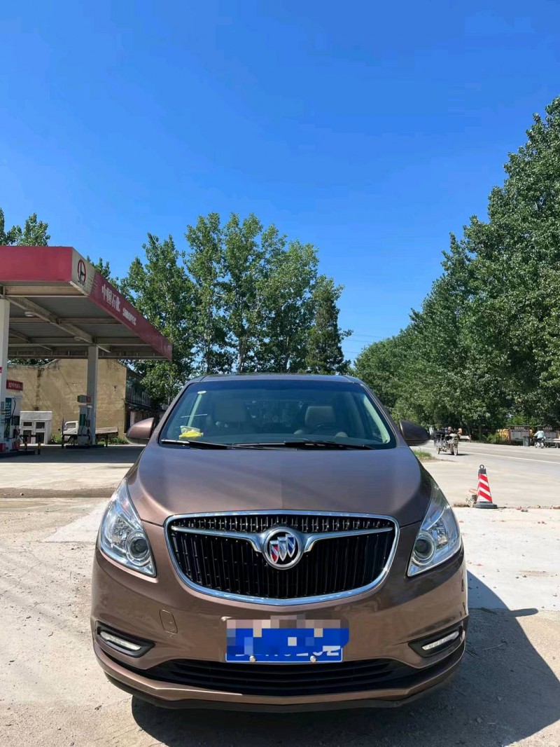 东营19年别克GL81