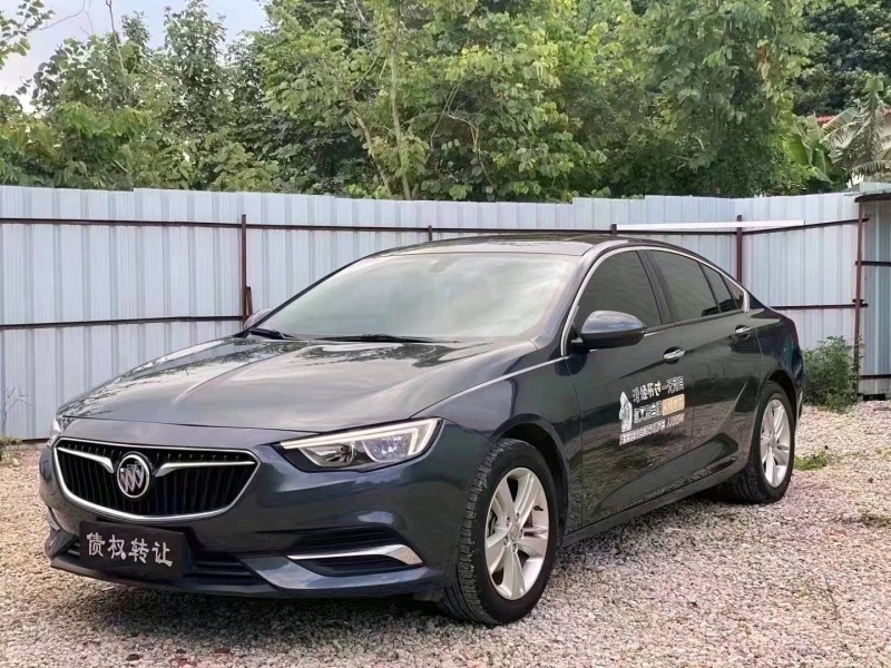 广州20年别克君威8