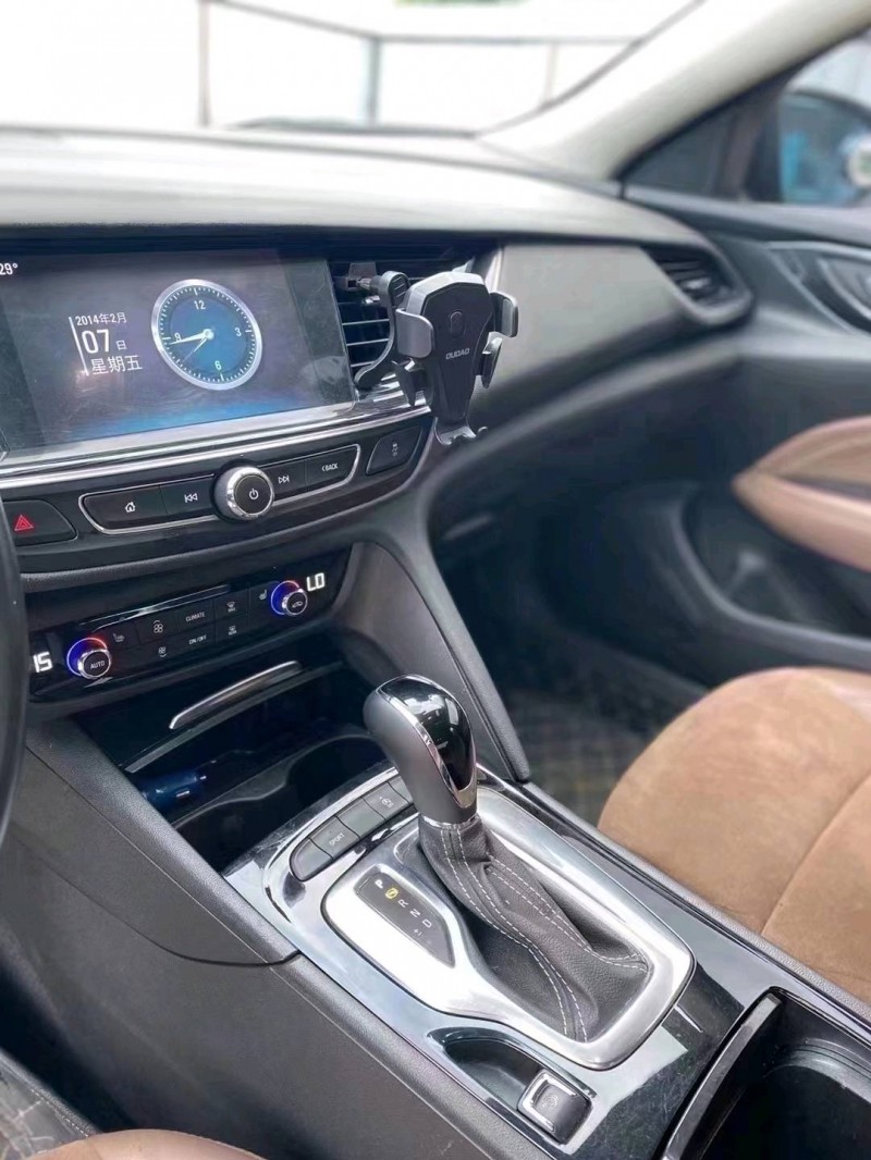 广州20年别克君威2