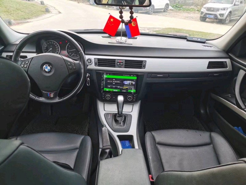 北京11年宝马3系4