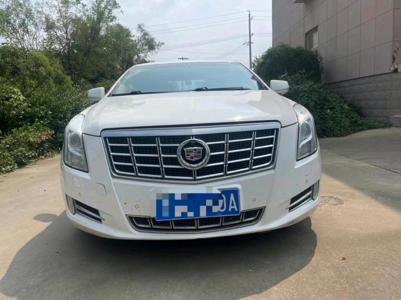 东营14年凯迪拉克XTS1