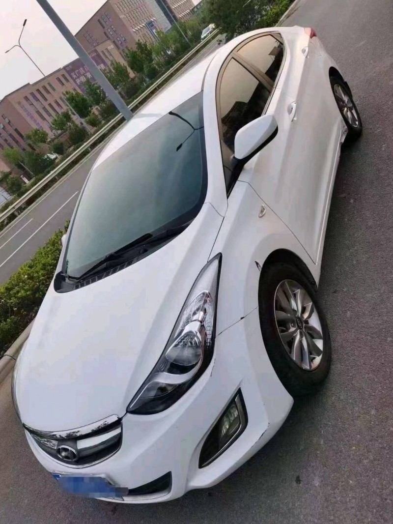 臨沂15年現代朗動3