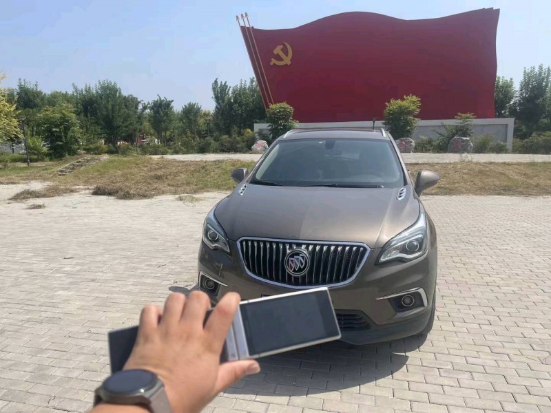 枣庄17年别克昂科威1