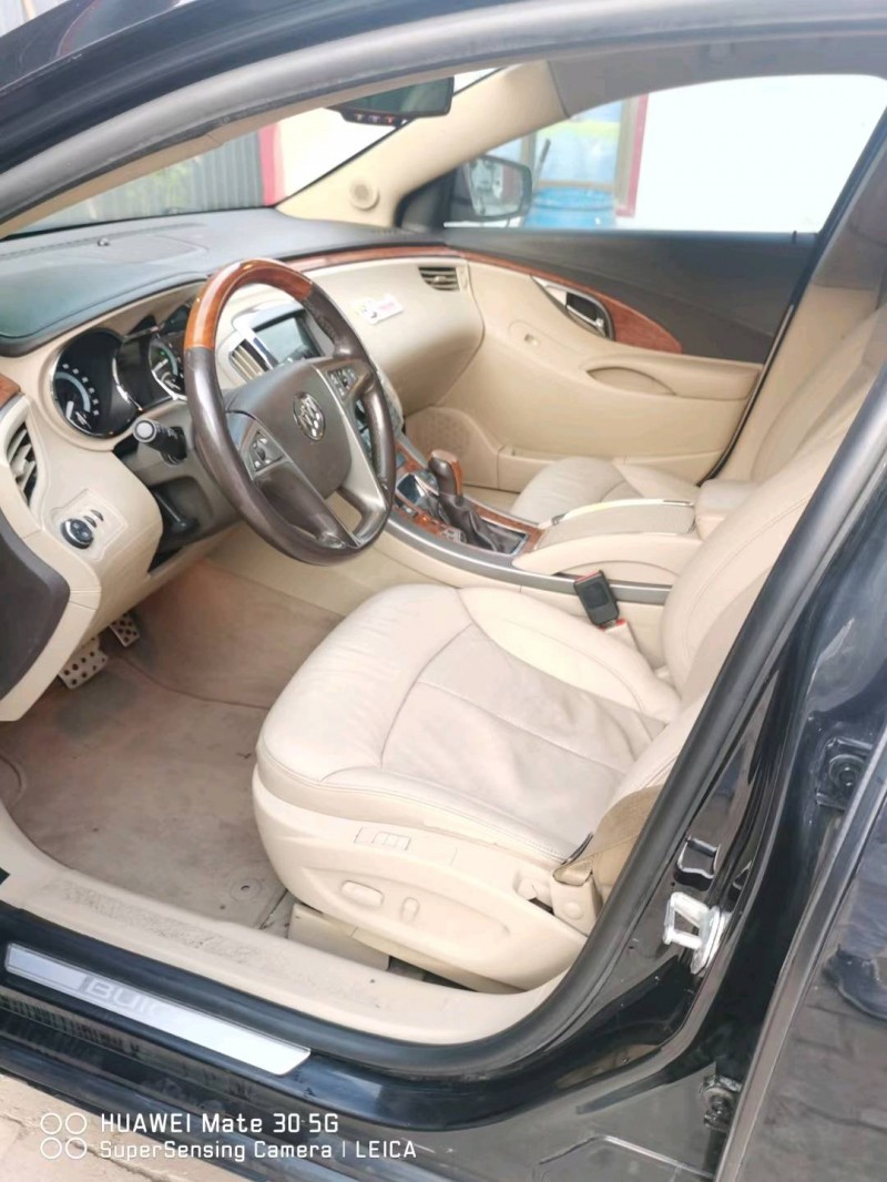 保定11年别克君越6