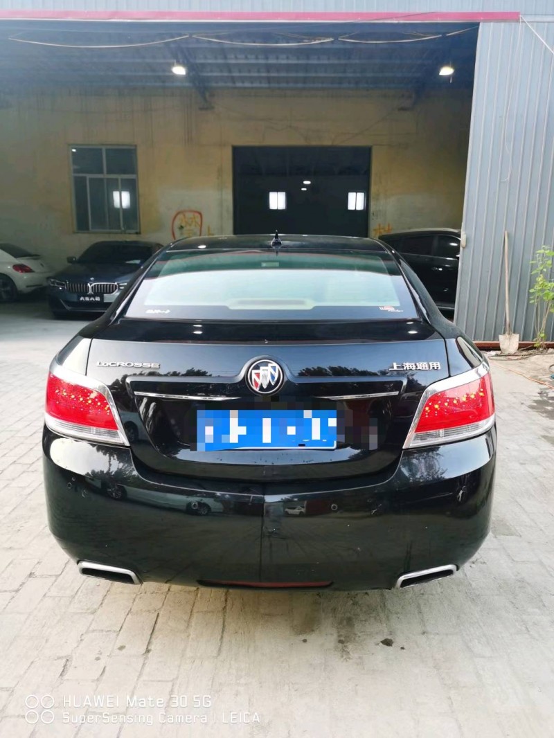 保定11年别克君越9