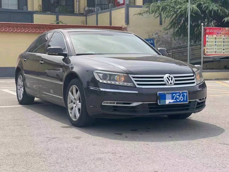 东营11年大众辉腾2