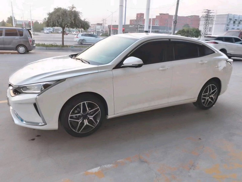 保定21年东风奕炫2