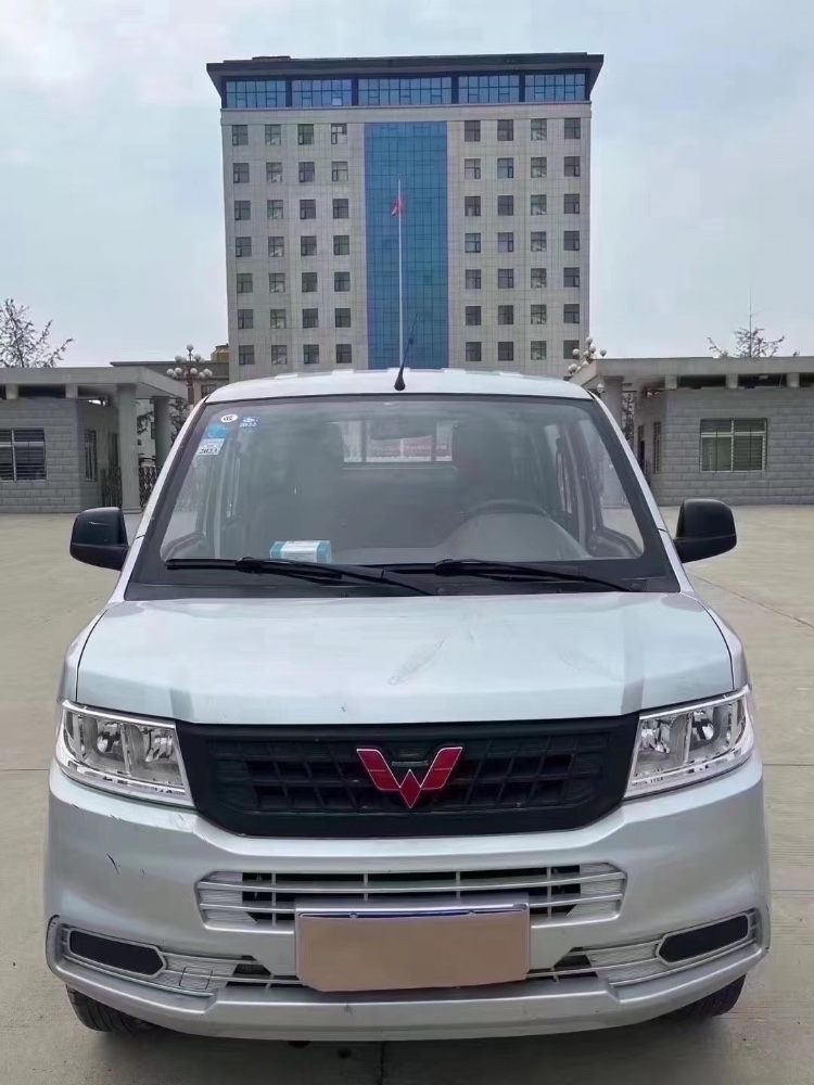 安陽21年五菱汽車之光小卡9