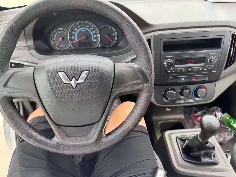 安陽21年五菱汽車之光小卡3