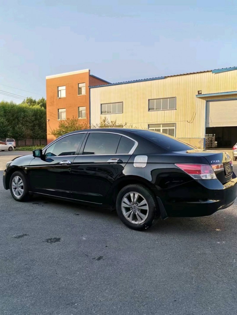 沈阳12年本田雅阁4